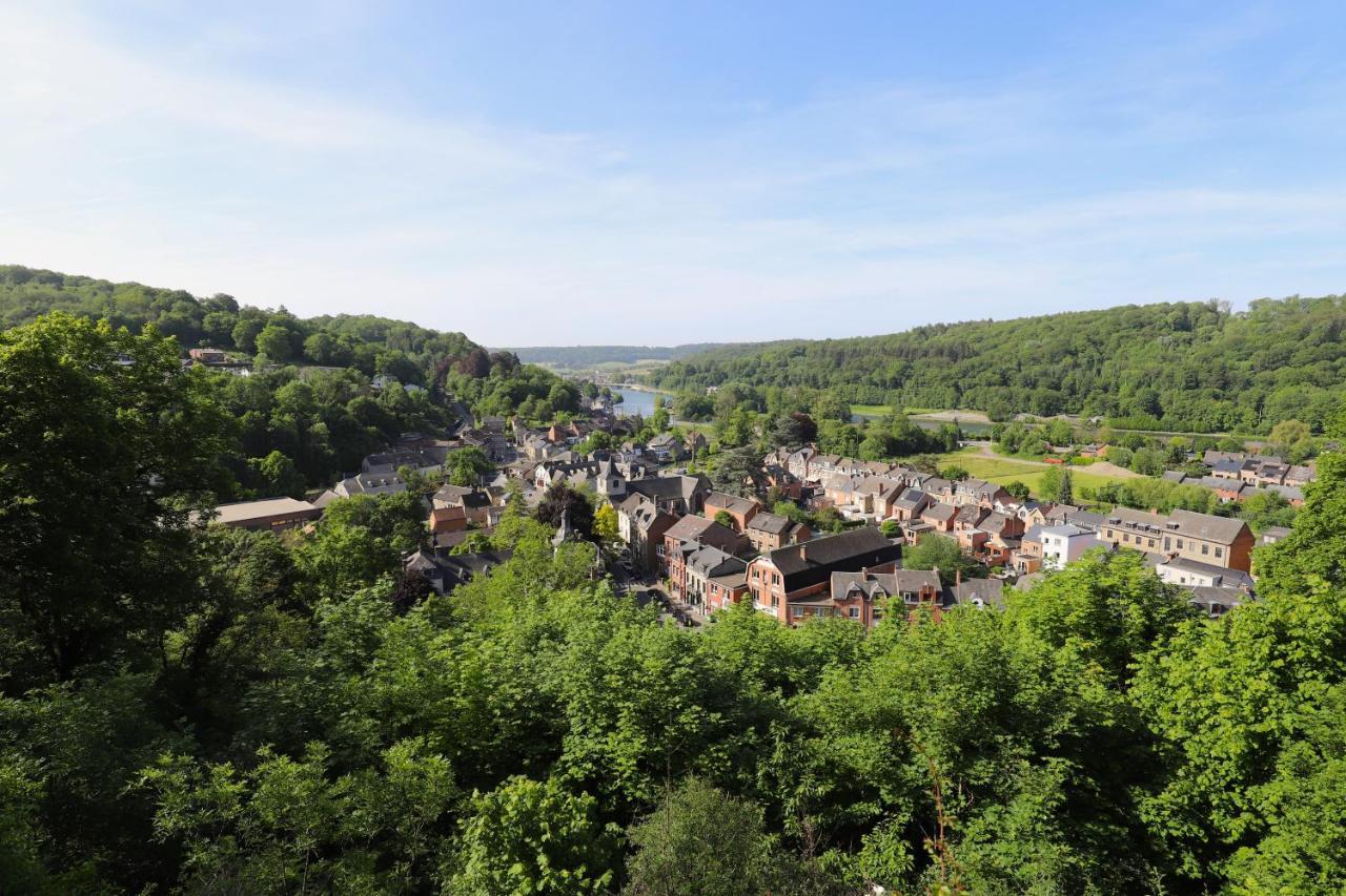 Aux Berges Du Bocq Villa Yvoir Bagian luar foto